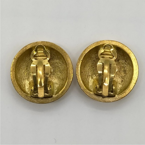 Chanel Gold Plated Clip On Earrings - Picture 5 of 9